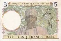 Africa dell\'ovest francese 5 Francs - Coffe tree - Man weaving - 10-03-1938 - Serial Q.4255 - VF+ - P.21