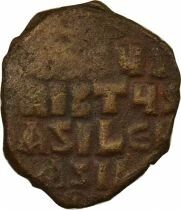 Byzantine Empire Anonymous - Follis, Class A2 - 976 / 1035 Constantinople, Var. 24