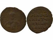Byzantine Empire Follis, Anonymous, Class A2 - 976 / 1035 Constantinople, Var. 1