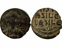 Byzantine Empire Follis, Anonymous, Class A2 - 976 / 1035 Constantinople, Var. 39
