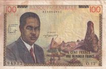 Cameroun 100 Francs - Pdt Ahidjo - Bateaux - 1962 - Série O.12 - P.10