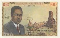 Camer&uacute;n 100 Francs - Ahmadou Ahidjo - Port scene - 1962 - Series N.25