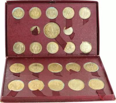 Colonias francesas Box with 23 Test Strikes -  French Union for Colonies - 1948-1949 Paris