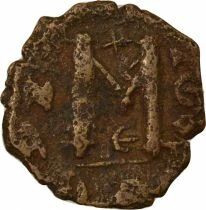 Constans II - Follis, Class V - 651 / 652 Constantinople