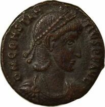 Constantius II - Nummus, Soldier spearing Horseman - 350 / 355 Antioch