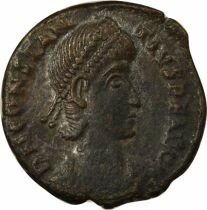 Constantius II - Nummus, Soldier spearing Horseman - 351 / 355 Nicomedia