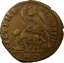 Constantius II - Nummus, Soldier spearing Horseman - 352 / 355 Antioch
