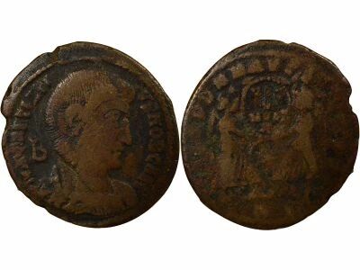 Decentius - Maiorina, with Victories - 351 / 352 Rome
