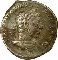 Elagabalus - Denarius, Emperor Sacrificing - 221 Rome