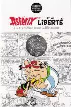 France - Monnaie de Paris 10 Euros Argent - Ast&eacute;rix et Ob&eacute;lix - Libert&eacute; - Le Cadeau de C&eacute;sar - 2015