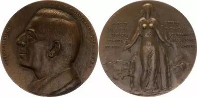 France Robert Prigent Directeur G�n�ral UNIOPSS - Bronze par Paul Belmondo - 1976