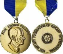 Francia Paul Harris Fellow - Rotary Club - avec ruban et boite d\'origine