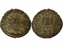 Gallienus - Antoninianus, Germanic Trophy - 257 / 258 Trier
