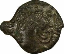 Gaule (Veliocasses) Bronze, Classe III, &agrave; la T&ecirc;te Casqu&eacute;e - 50 / 40 Av JC