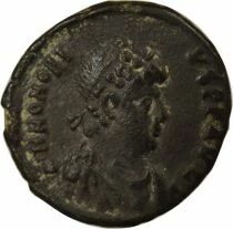 Honorius - Nummus, Emperor & Victory - 395 / 401 Antioch