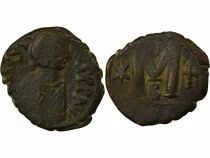 Justinian I - Follis - 518 / 527 Constantinople