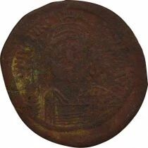 Justinian I - Follis, 2nd Type - Year 16 (542 / 543) Constantinople