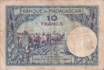 Madagascar 10 Francs - Fruit basket - Zebu oxen team - ND (1937-1947) - Series E.694