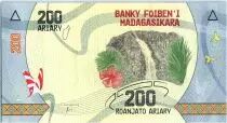 Madagascar 200 Ariary - Waterfall - Tree - 2017