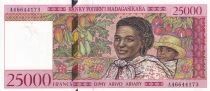 Madagascar 25000 Francs - Femme avec son enfant - Deux femmes r&eacute;coltant la vanille - ND (1998-2003) - S&eacute;rie A4