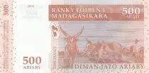 Madagascar 500 Ariary - Artisan - Animaux - 2004