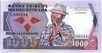 Madagaskar 1000 Francs - Musician - Flowers - 1983