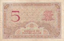 Madagaskar 5 Francs - Portrait of Juno - background of stylized fleurs-de-lis - ND (1926-1947) - Series P.3199