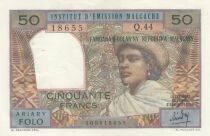 Madagaskar 50 francs - Woman with a hat - Man in the centre - ND (1964-1973) - Series Q.44