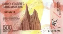 Madagaskar 500 Ariary - Village - 2017