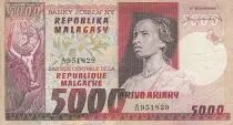 Madagaskar 5000 Francs - Woman, zebus - Flower - Serial A/23 - ND (1974-1975) - P.66