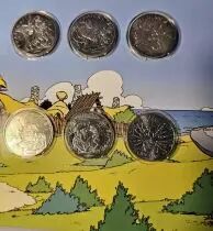 Monnaie de Paris Coffret Asterix 2015 - 24 X 10 Euros et 2 x 50 Euros -  Argent