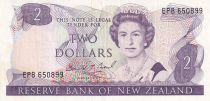 New Zealand 2 Dollars - Elizabeth II - Rifleman - ND (1989-1992) - Serial EPB - P.170c