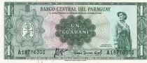 Paraguay 1 Guarani - Soldier - 1952 - Serial A - P.193a