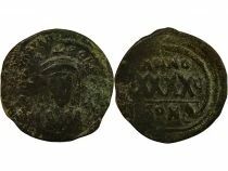 Phocas - Follis, Class II - Year 5 (606 / 607) Constantinople