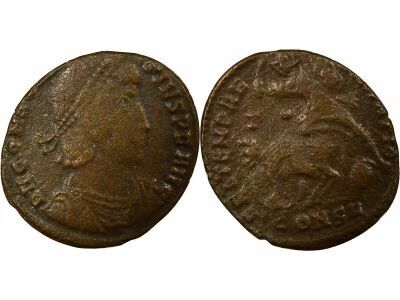 Roman Empire Constantius II - Maiorina, Soldier spearing Horseman - 351 / 355 Constantinople