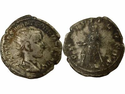 Roman Empire Gordian III - Antoninianus, Emperor Sacrificing - 240 Rome