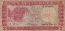 Sierra Leone 2 Leones - Courthouse - Village - 1970 - Series B/34