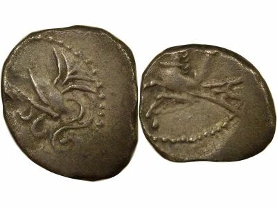 Silver Denarius with Hippocampus - 75 / 70 BC