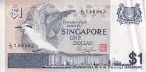 Singapore 1 Dollar - Bird - ND (1976) - Serial E.32 - P.9