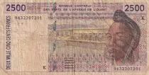Stati dell\'Africa dell\'ovest 2500 Francs - Woman - Village scene - ND (1992-1994) - Letter K (Senegal) - P.712K