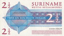 Suriname 2.5 Dollars - Central Bank - 2004 - UNC - P.156
