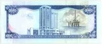 Trinidad e Tobago 100 Dollars Bird - Twin towered modern bank building, iol rig - 2006